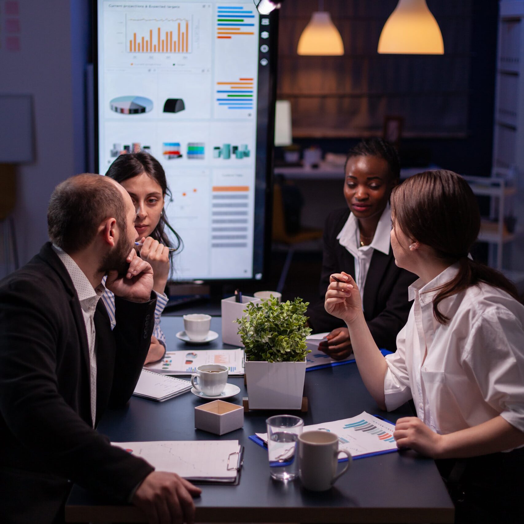 workaholics-businesspeople-brainstorming-financial-company-ideas-min